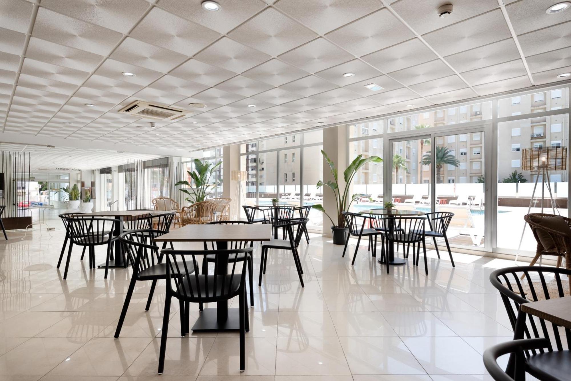 Hotel Safari Gandía Εξωτερικό φωτογραφία